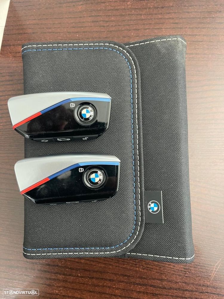 BMW i5 eDrive40 Pack Desportivo M Pro - 42