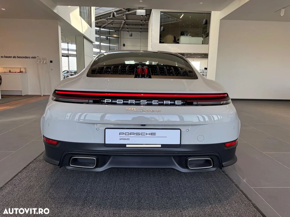 Porsche 911 Carrera PDK - 4