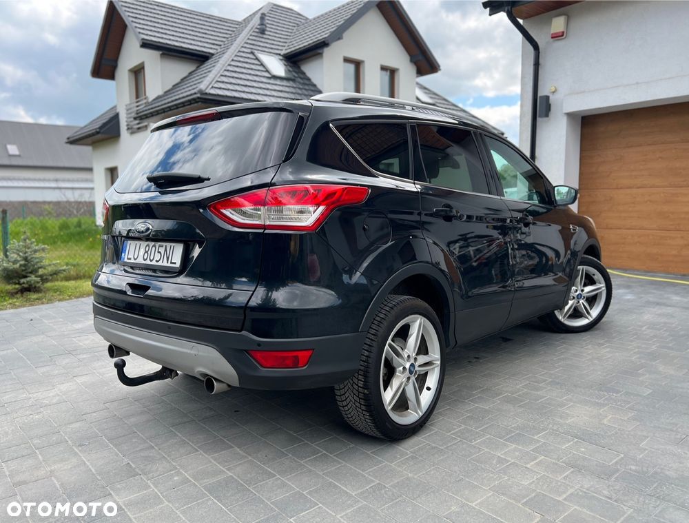 Ford Kuga 2.0 TDCi 4x4 Titanium - 4