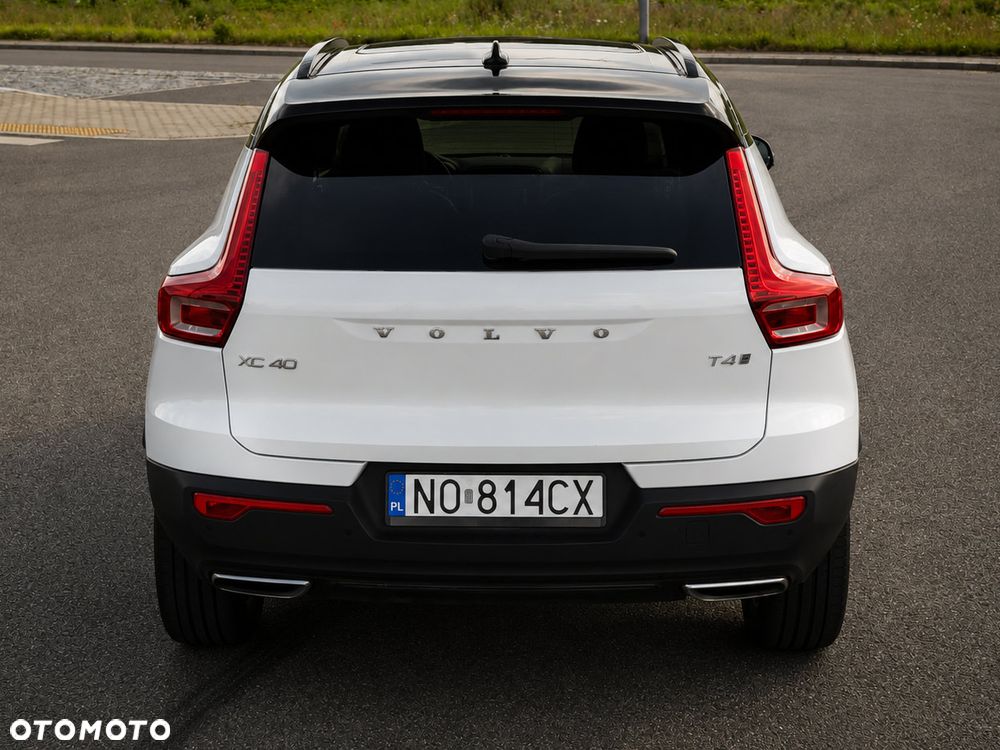 Volvo XC 40 B4 B R-Design - 5