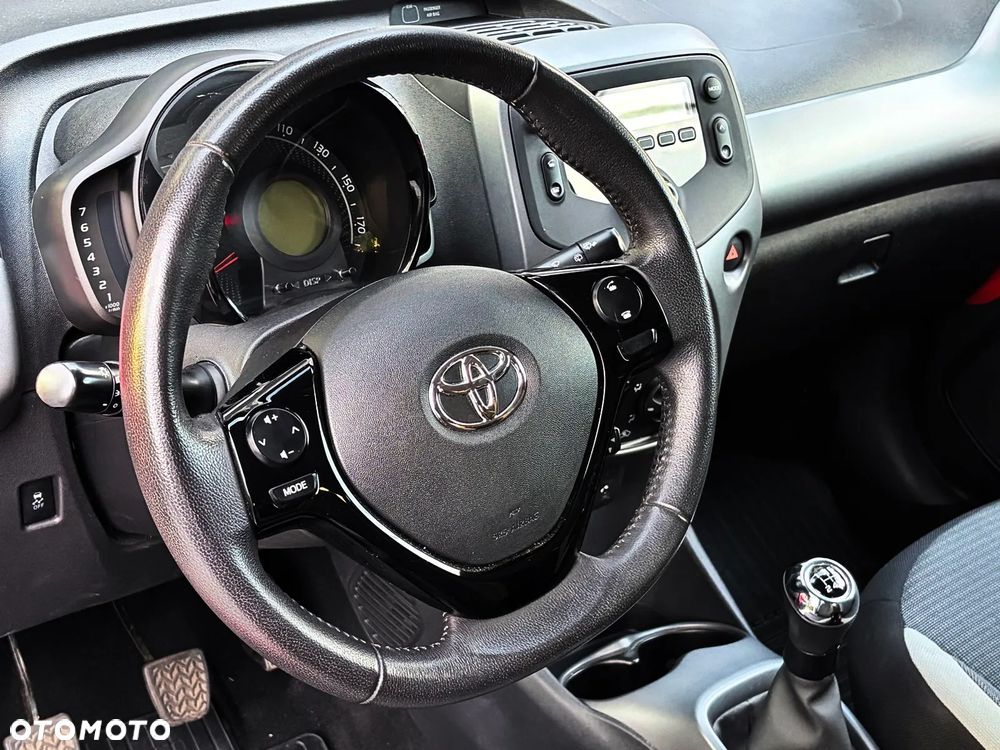 Toyota Aygo 1.0 VVT-i Color Edition - 22