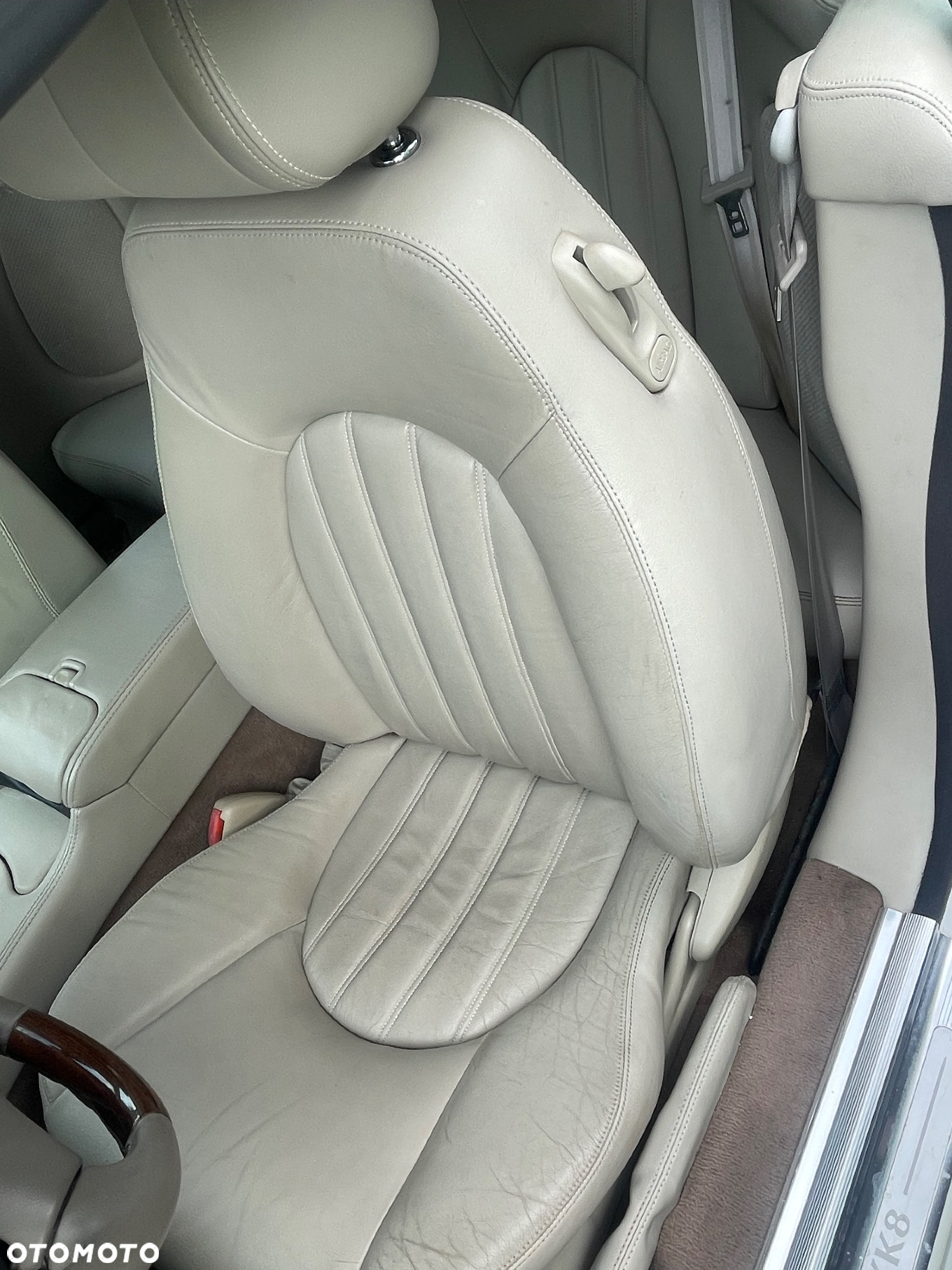 Jaguar XK8 4.0 - 18