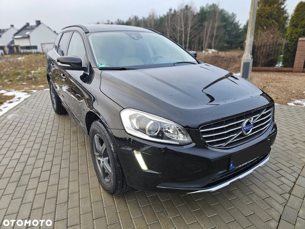 Volvo XC 60 D4 AWD Geartronic Summum - 9