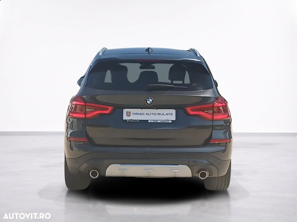 BMW X3 xDrive20d AT Luxury Line - 5