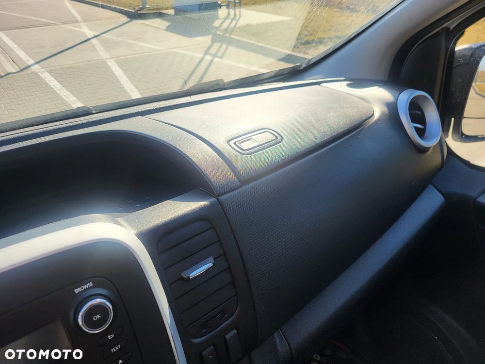 Opel Vivaro - 31