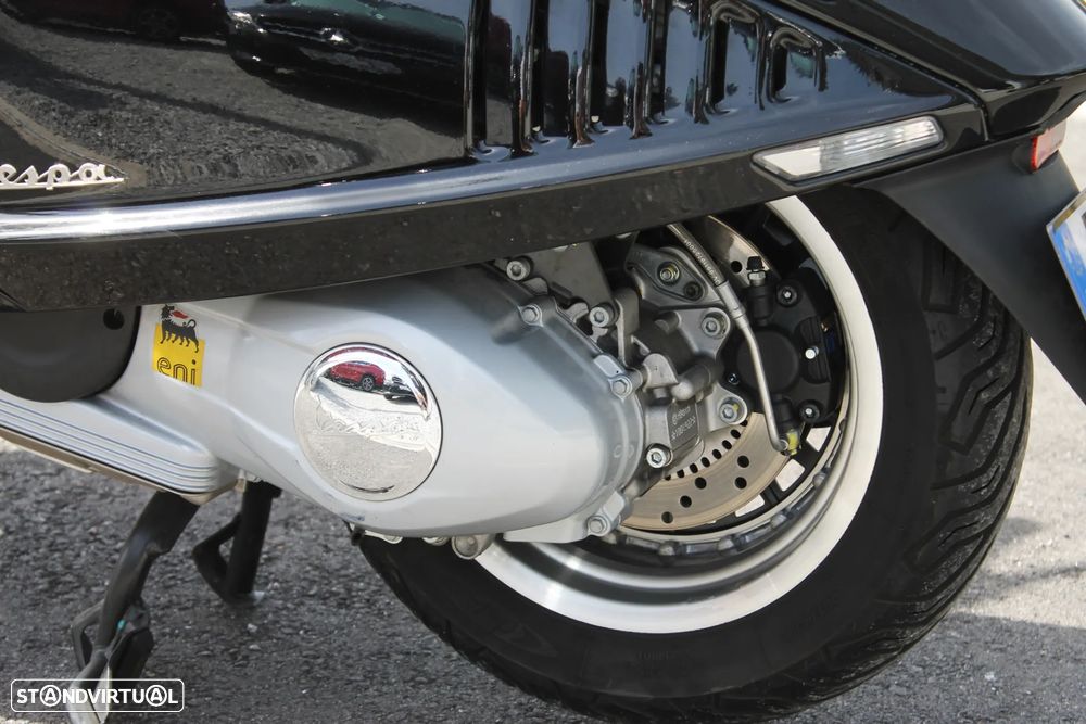 Piaggio Vespa 946 Ricordo - 24