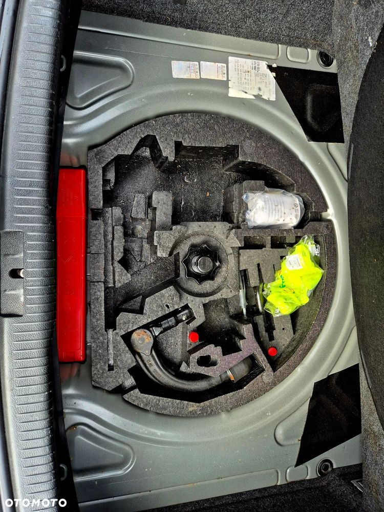 Volkswagen Golf 1.4 TSI Team - 34