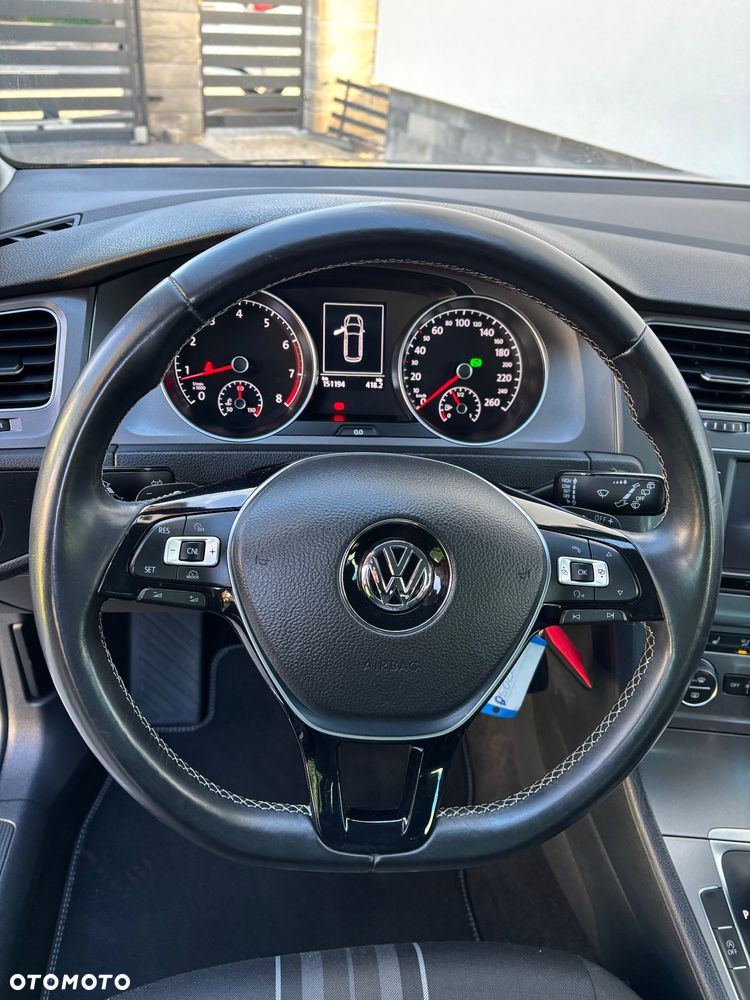 Volkswagen Golf 1.4 TSI BlueMotion Technology DSG Lounge - 29