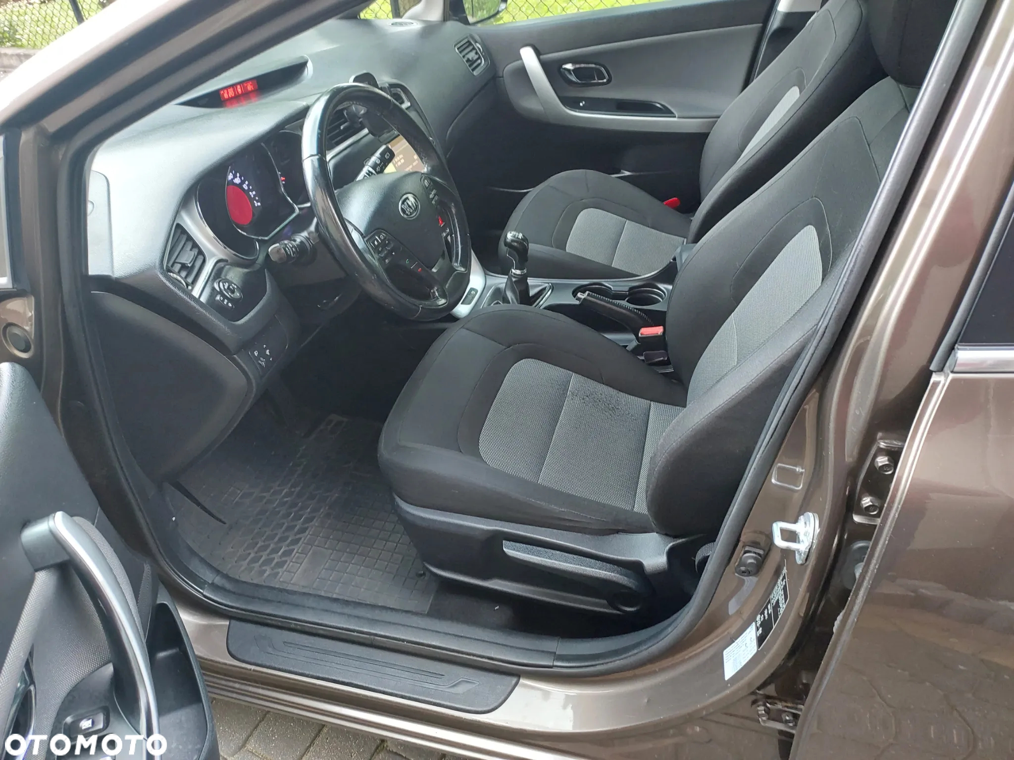 Kia Ceed Cee'd 1.6 GDI S - 4