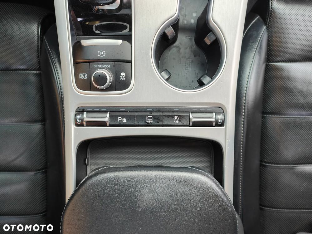 Kia Stinger - 20