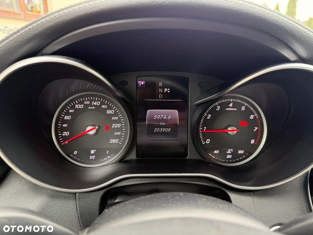 Mercedes-Benz Klasa C 200 4-Matic 9G-TRONIC - 19