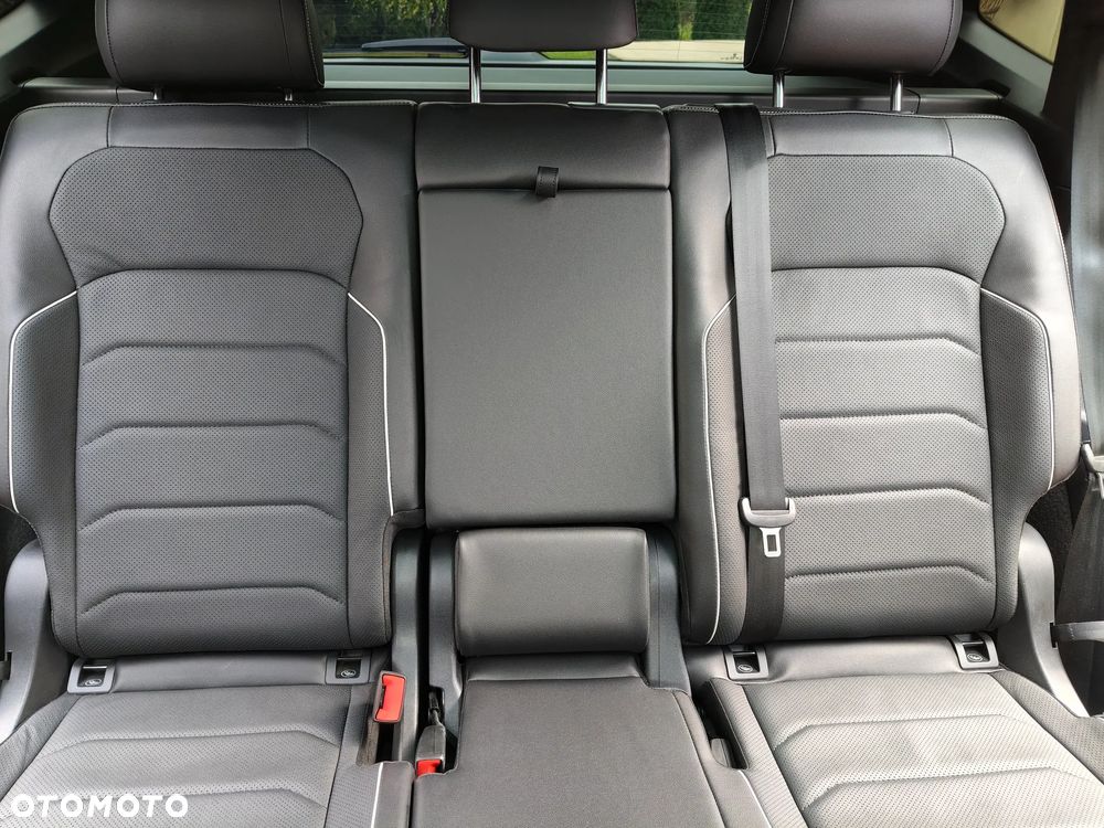 Volkswagen Tiguan Allspace 2.0 TSI OPF 4Motion DSG R-Line - 28