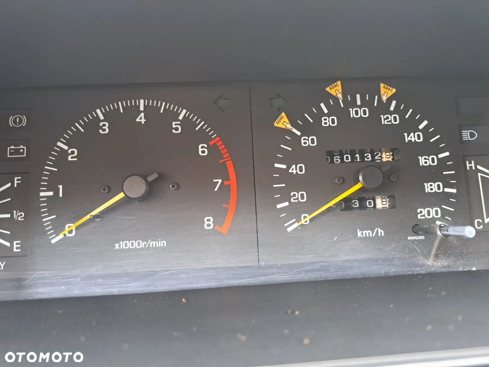 Nissan Sunny - 6
