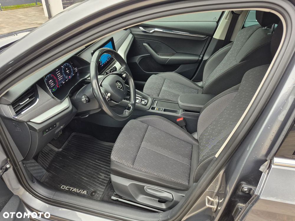 Skoda Octavia 2022 photo 5
