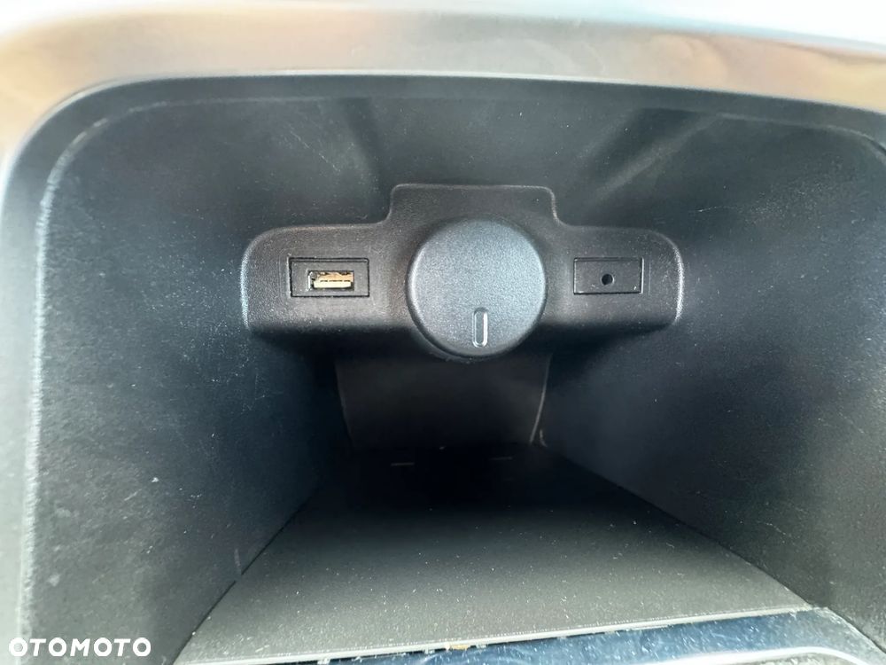 Opel Astra 1.4 Turbo - 22