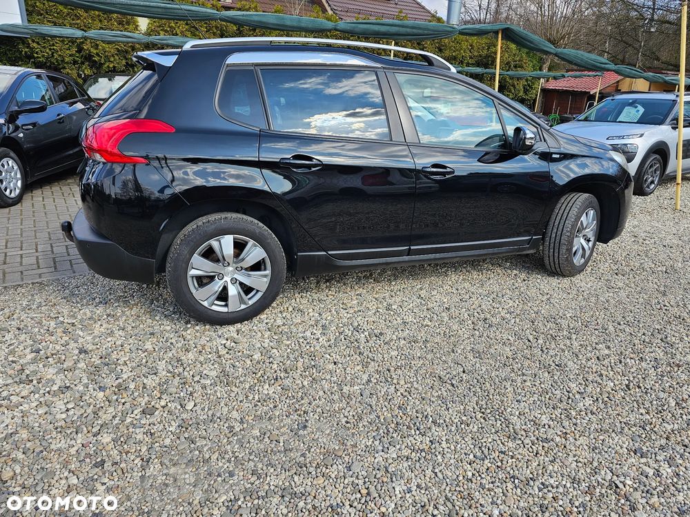 Peugeot 2008 PureTech 82 Style - 18