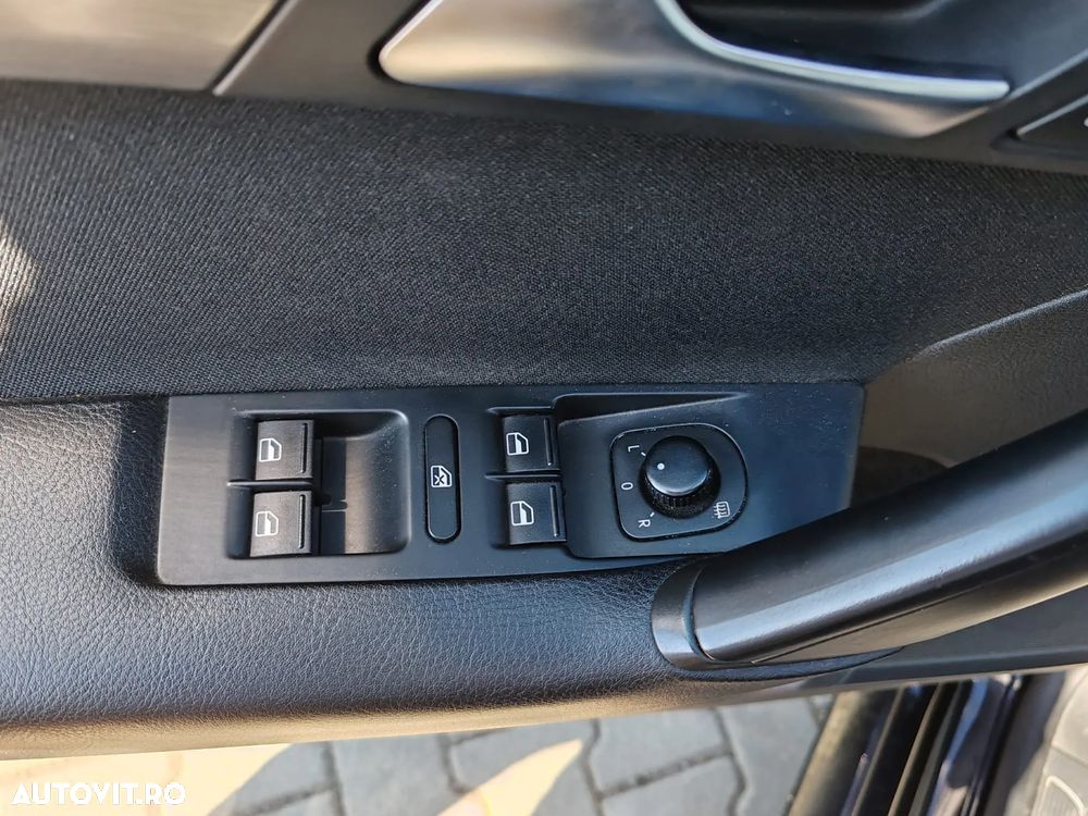 Volkswagen Passat 2.0 TDI Comfortline - 19