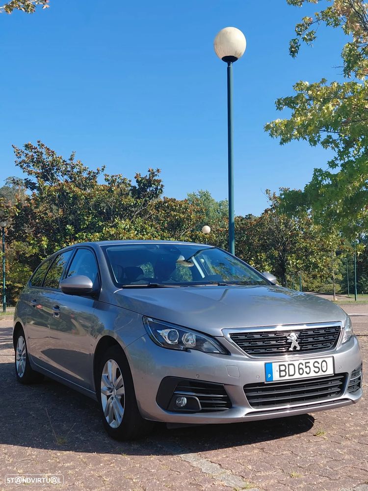 Peugeot 308 SW BlueHDi 130 EAT8 Allure - 5
