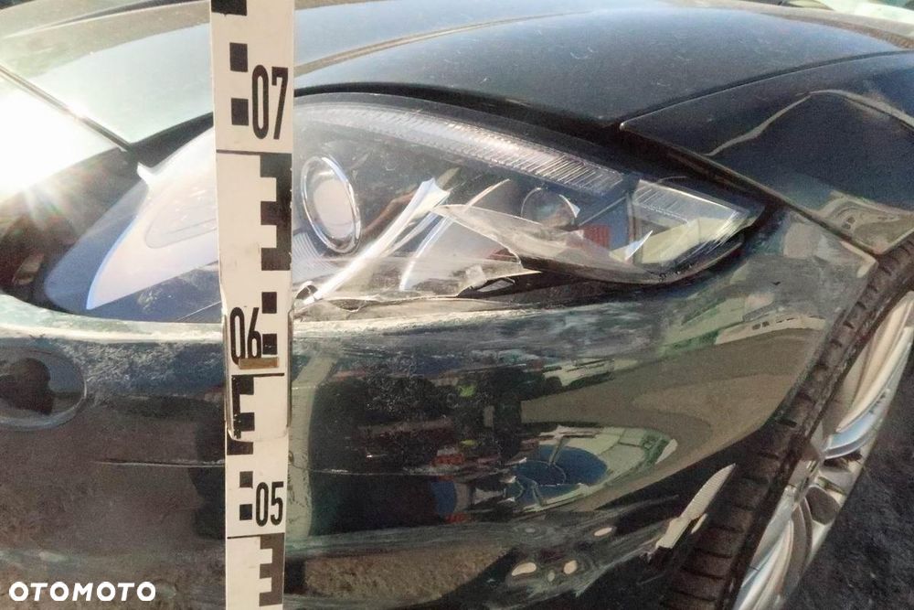 Jaguar XK 5.0 Portfolio - 9