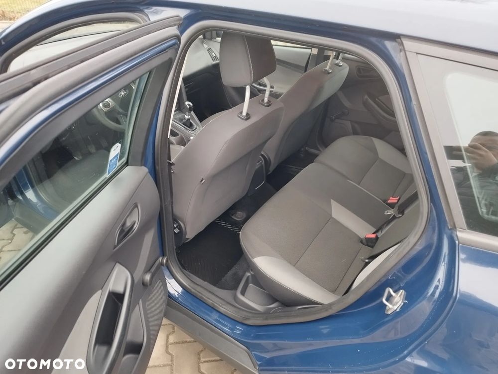 Ford Focus SW 1.6 TDCi Trend - 16