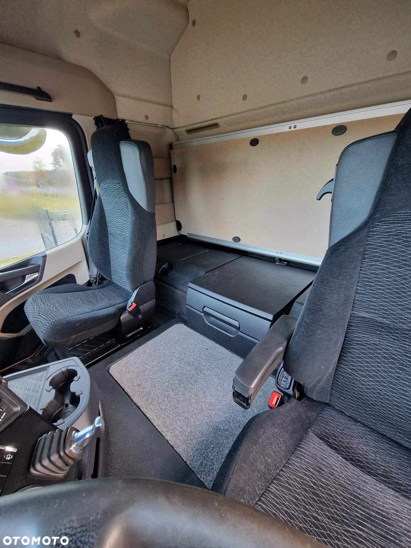 Mercedes-Benz Actros - 6