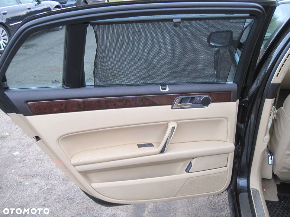 VW PHAETON LONG LIFT BOCZEK TAPICERKA DRZWI JASNA - 2