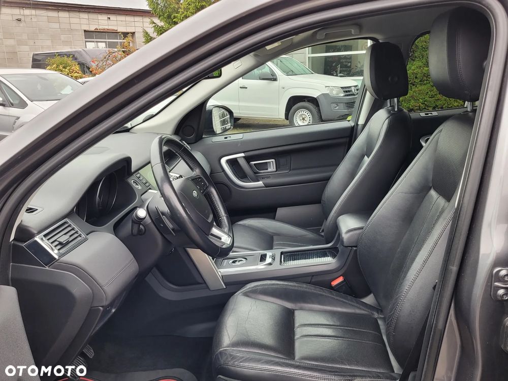 Land Rover Discovery Sport - 16