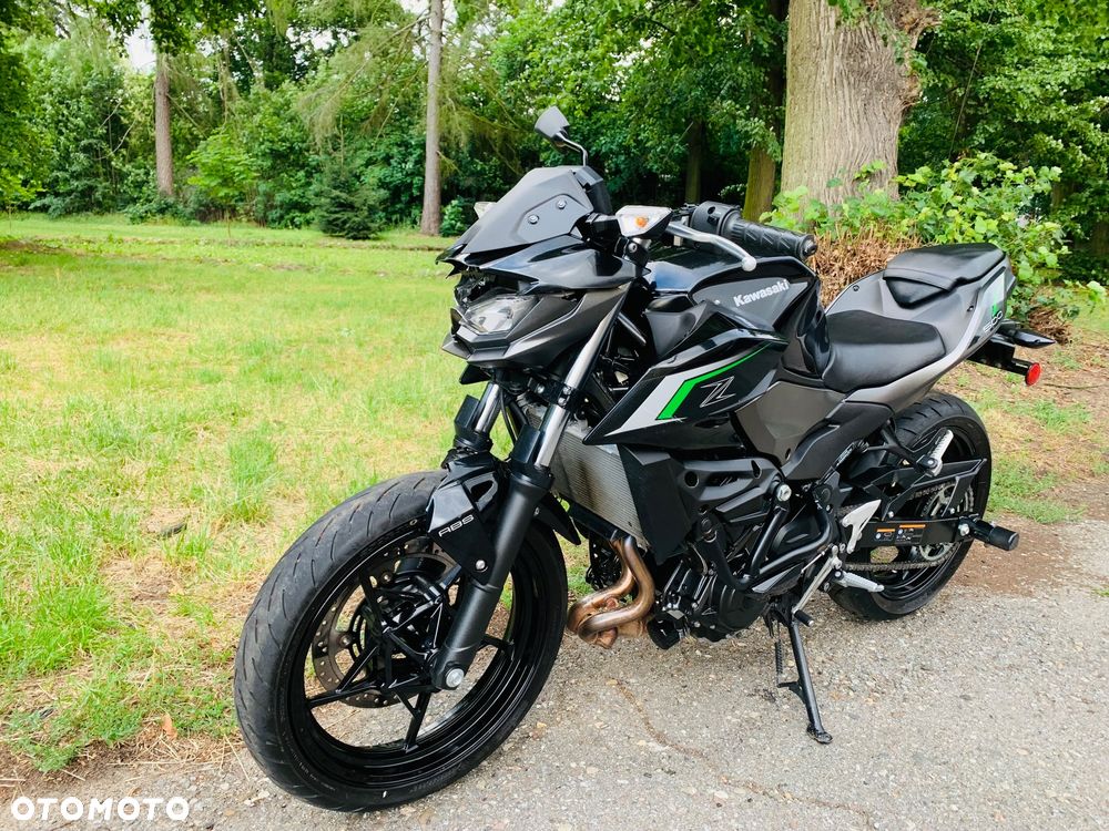 Kawasaki Z - 4