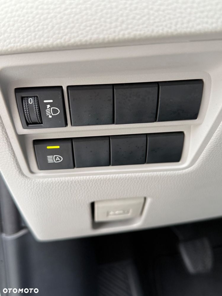 Toyota Yaris 1.5 Style - 11