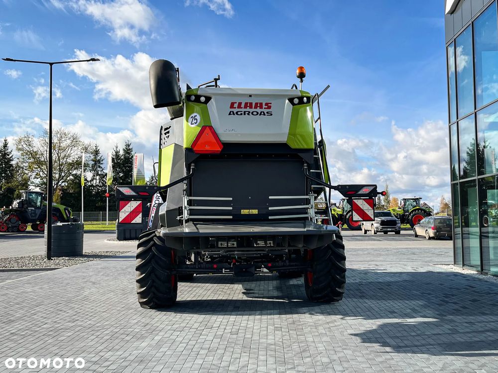 Claas TRION 650 - 4