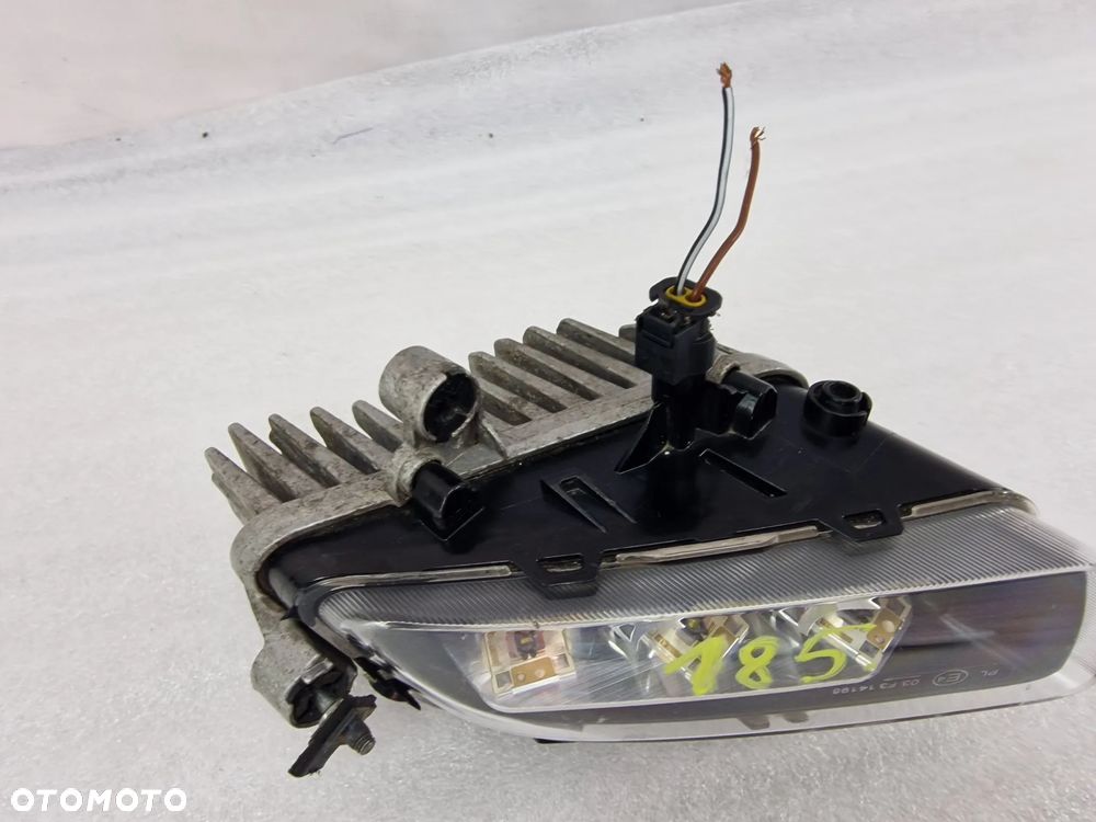 VW PHAETON LIFT ŁADNY LEWY HALOGEN LED , NR 3D0941699D , NR AUKCJI H185 - 2