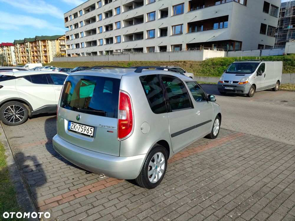 Skoda Roomster 2007 photo 3