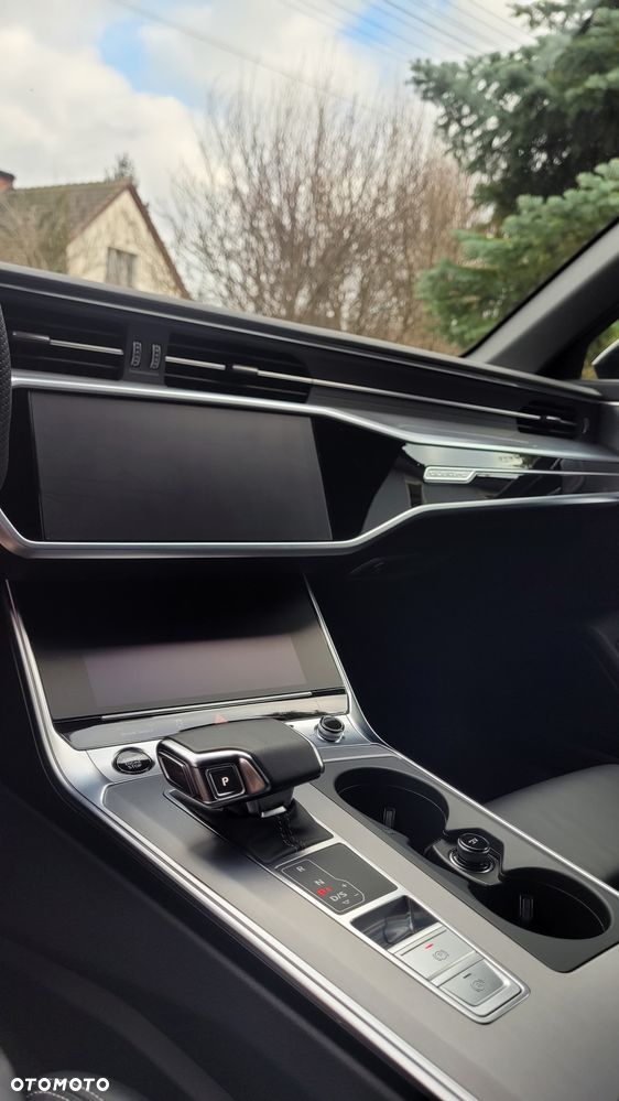 Audi A6 - 24