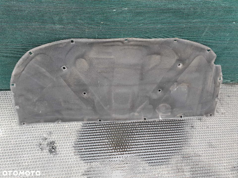 Wyciszenie 8E1819417A Wygluszenie Maski Pokrywy Silnika Spinki Audi A4 B6 - 2