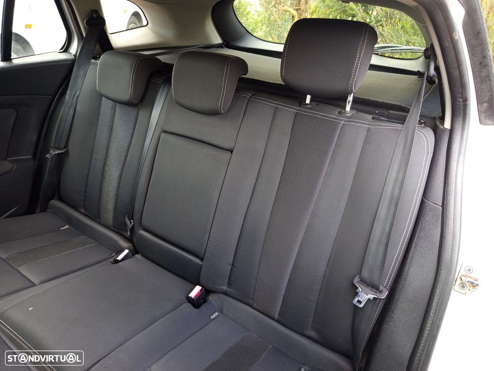 Renault Mégane Sport Tourer 1.5 dCi Confort - 19