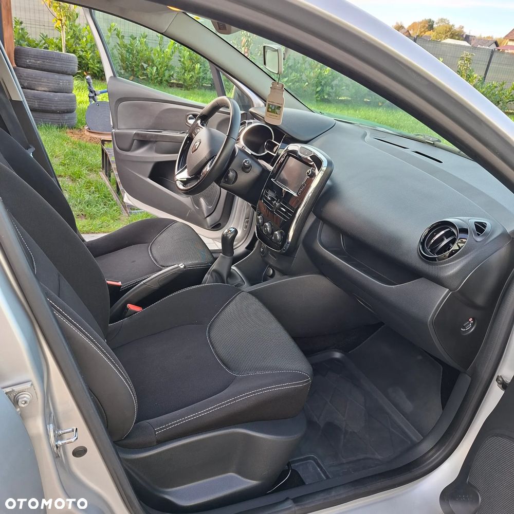 Renault Clio - 13