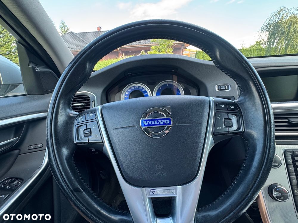 Volvo V60 - 10