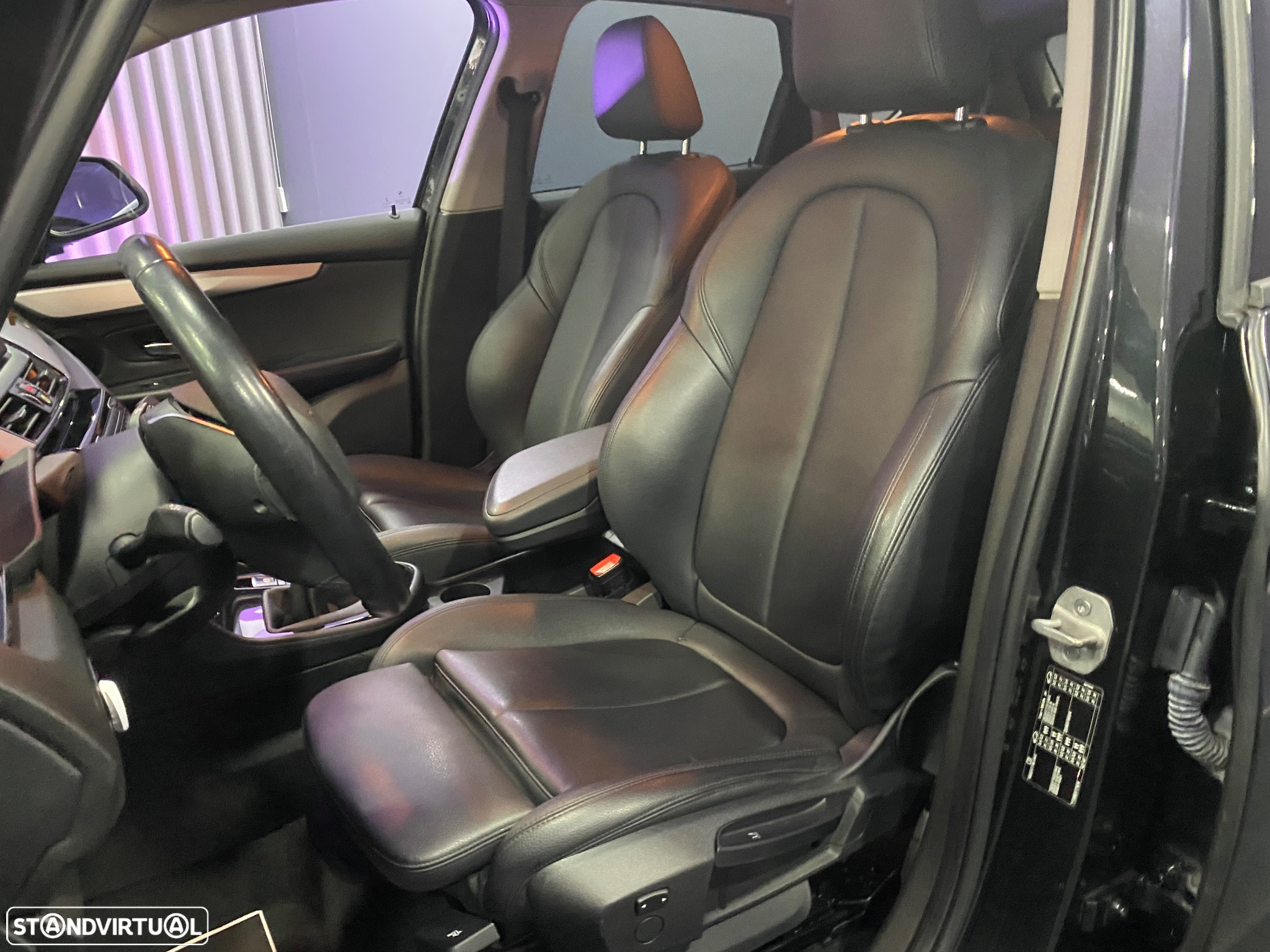BMW 216 Active Tourer d Line Sport - 21