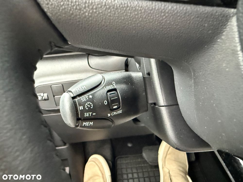 Citroën C3 1.2 mHEV Max - 24