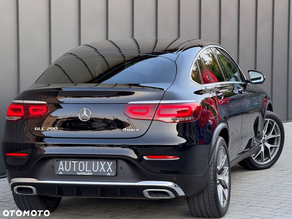 Mercedes-Benz GLC 200 4Matic 9G-TRONIC AMG Line Plus - 4