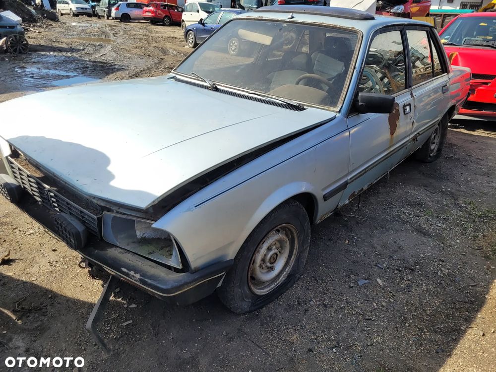 peugeot 505 maska zderzak lampa grill błotnik drzwi zbiornik paliwa szyba lusterko klamka klapa - 3