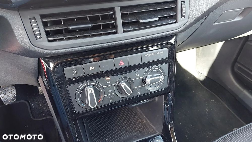 Volkswagen T-Cross 1.0 TSI - 12