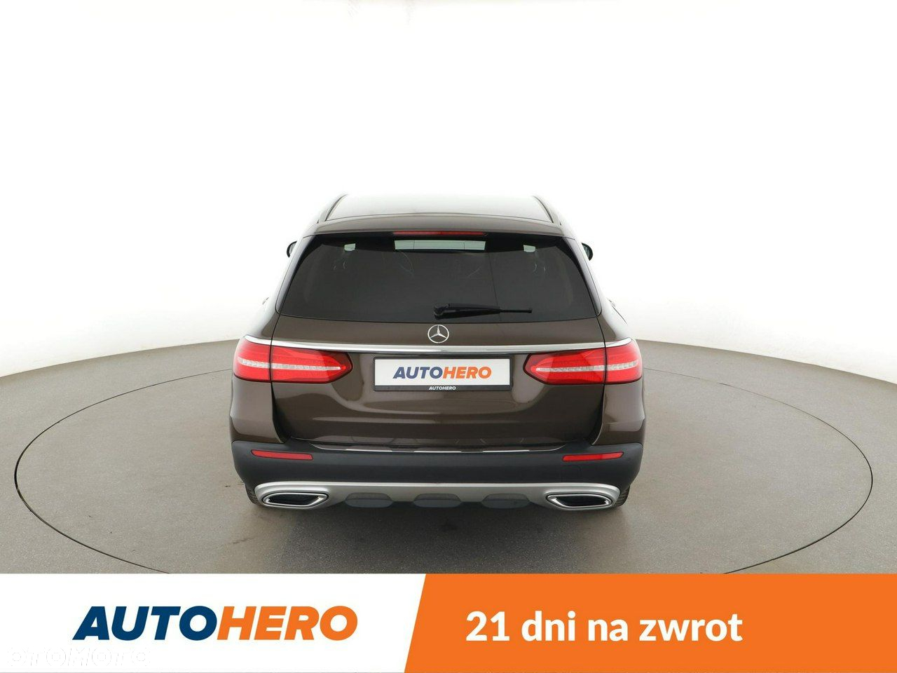 Mercedes-Benz Klasa E 220 d 4-Matic All-Terrain - 6