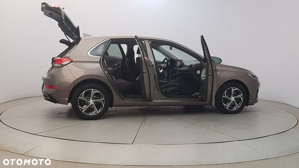 Hyundai i30 - 12