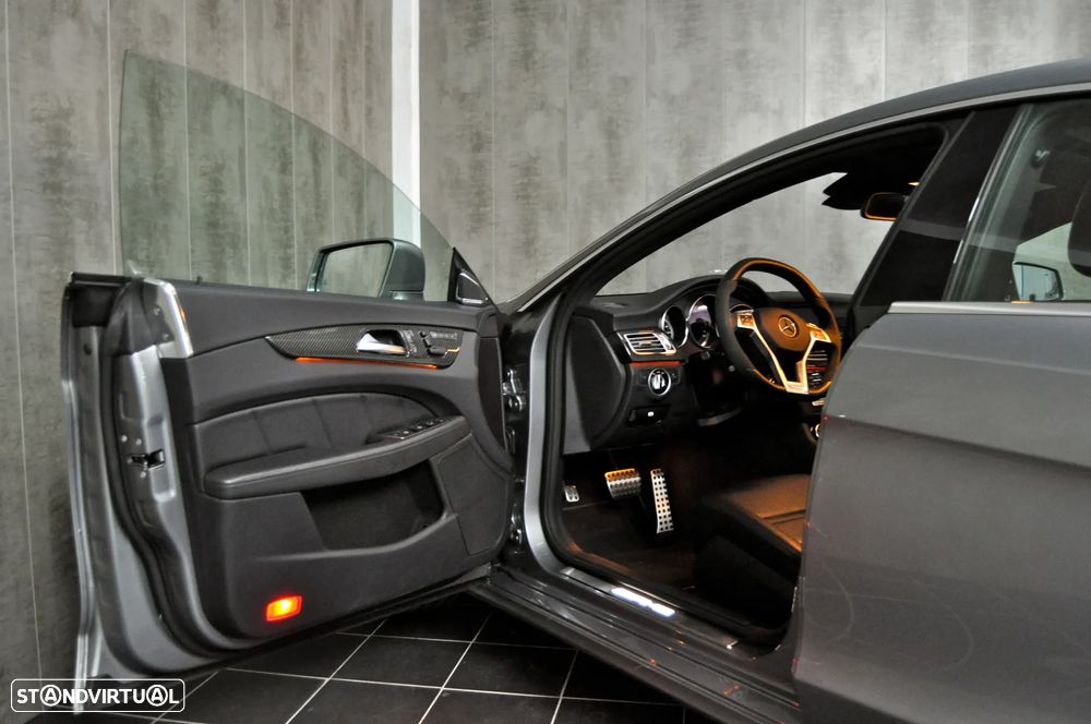 Mercedes-Benz CLS 63 AMG - 10