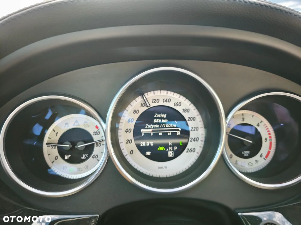 Mercedes-Benz CLS 350 CDI 4Matic 7G-TRONIC - 30