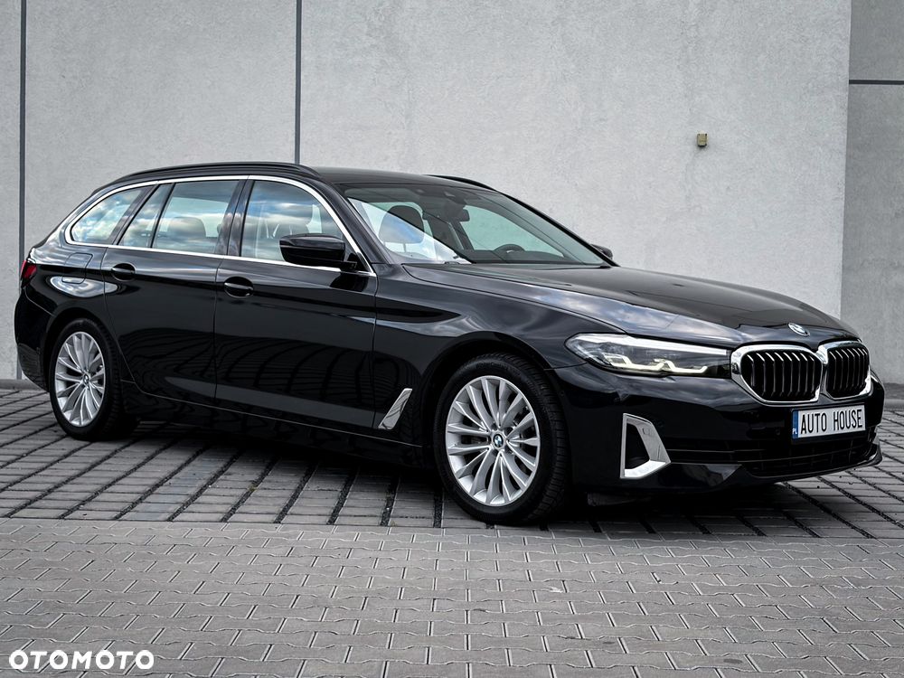 BMW Seria 5 520d xDrive Luxury Line - 10