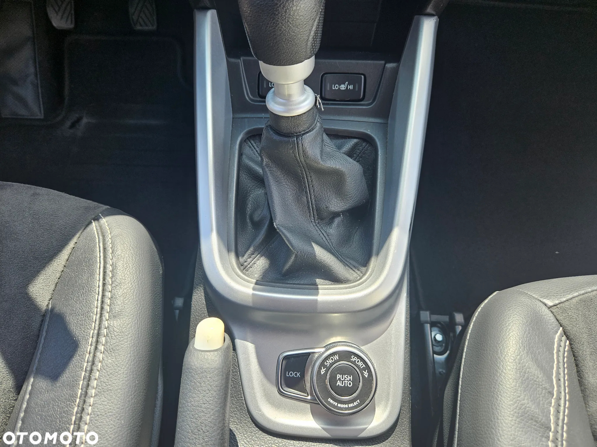 Suzuki Vitara 1.6 DDiS (4x4) Allgrip Comfort+ - 21
