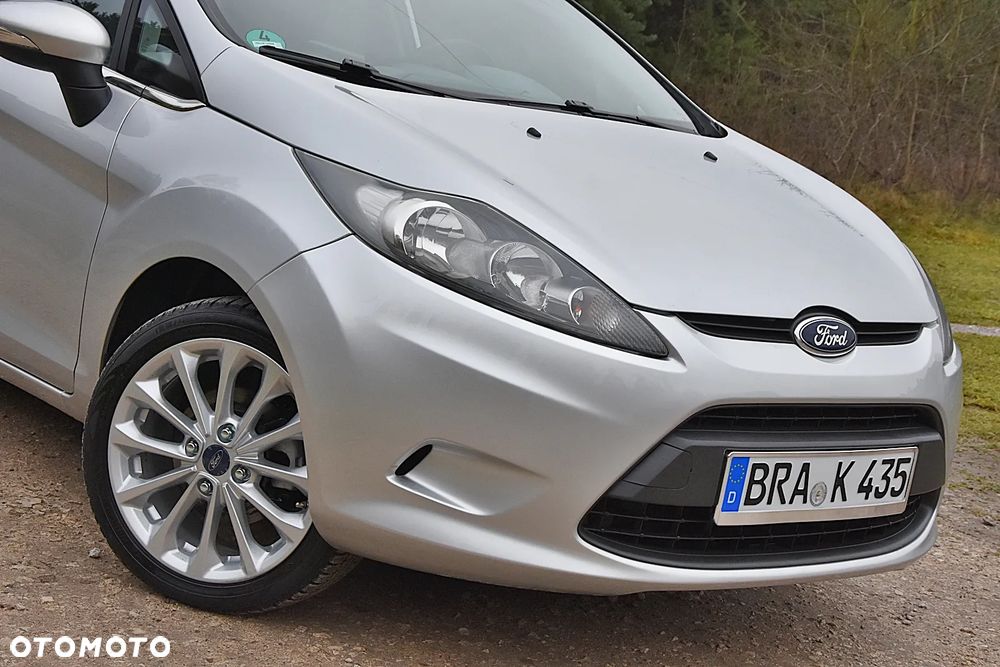 Ford Fiesta 1.25 Ambiente - 35