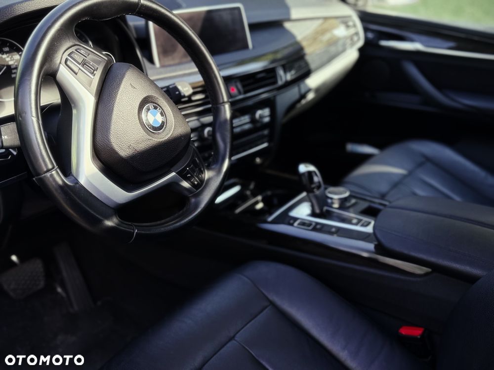 BMW X5 xDrive35i - 5